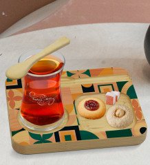 Kişiye Özel Doğal Ahşap Kaşıklı Sunum Tabağı ve Heybeli Çay Bardağı Hediye Seti - Model 6