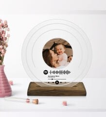 BK Gift Kişiye Özel Anne-Bebek Temalı Fotoğraflı Spotify Barkodlu Ahşap Standlı Yuvarlak Plak