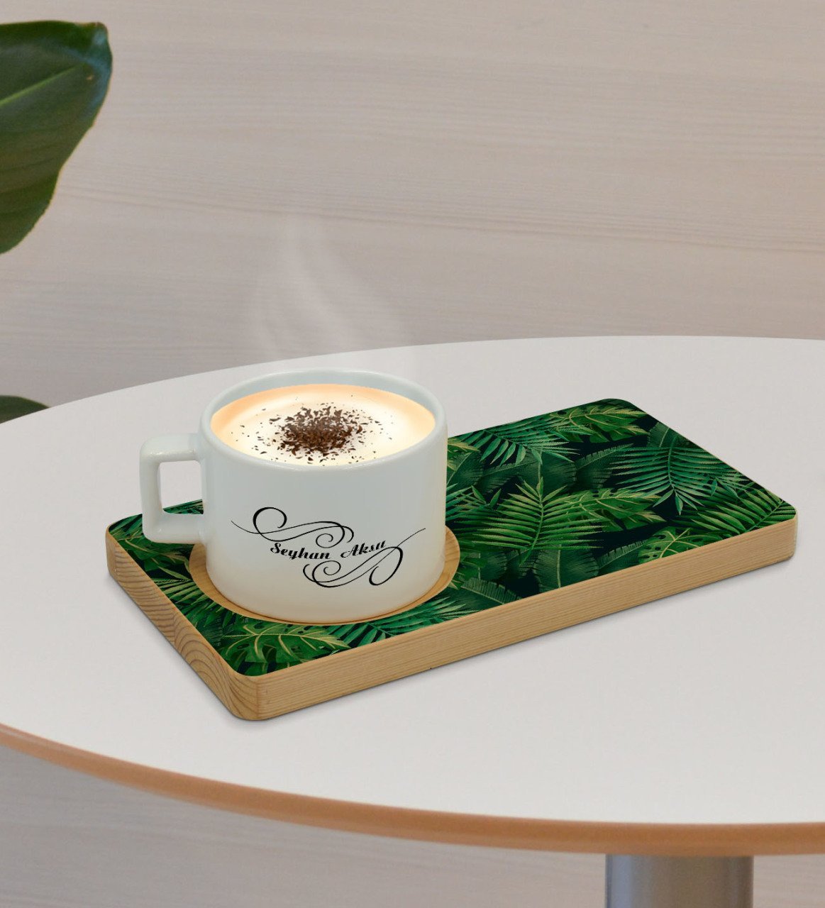Kişiye Özel Yapraklar Tasarımlı Doğal Ahşap Tabaklı Seramik Fincan Sunum Seti  Model 9