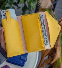 BK Gift Kişiye Özel İsimli Telefon ve Bozuk Para Bölmeli Zarf Model Sarı Kadın Cüzdanı, Sevgiliye Hediye, Anneye Hediye