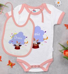 BK Kids Kişiye Özel Sihirbaz Tasarımlı Pembe Bebek Body Zıbın ve Mama Önlüğü Hediye Seti-1