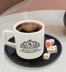 Kişiye Özel Siyah Sunum Tabaklı İsimli Türk Kahvesi Fincanı Model 12