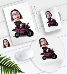 Kişiye Özel Bayan Motorcu Karikatürlü Defter Kalem Kupa Mouse Pad Seti
