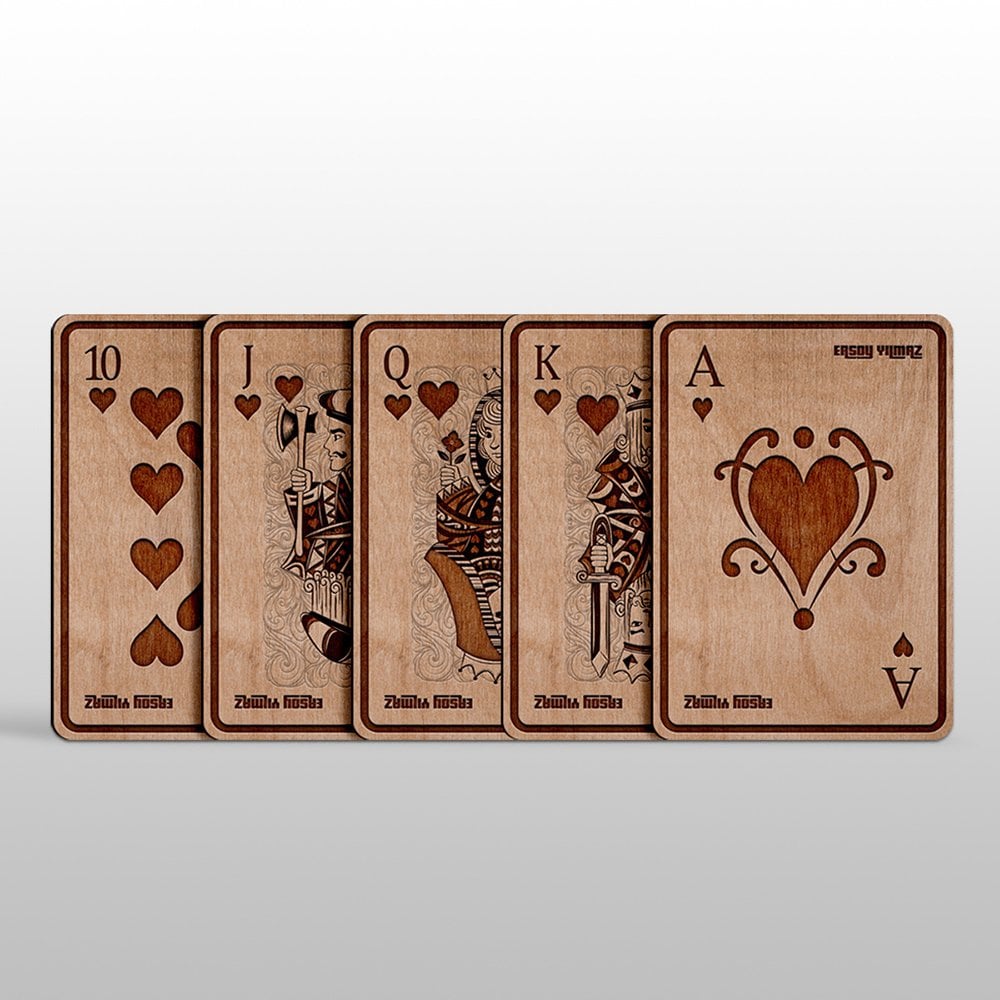 Kişiye Özel İsimli Ahşap İskambil & Poker Oyun Kartları - Tek Deste - 54 Adet