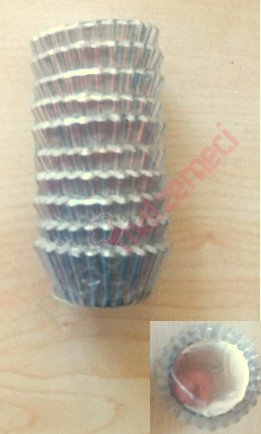GÜMÜŞ RENK MİNİ 100 LÜ TARTOLET VE CUP CAKE KAPSÜLLERİ