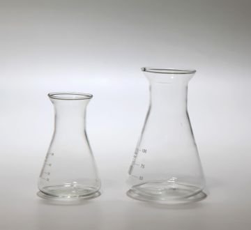 ERLEN CAM GENİŞ BOYUNLU  TAKSİMATLI      50 ML   Boro 3.3 glas