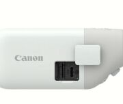 Canon PowerShot ZOOM Essential Kit