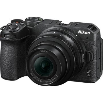 Nikon Z30 16-50mm VR Lens