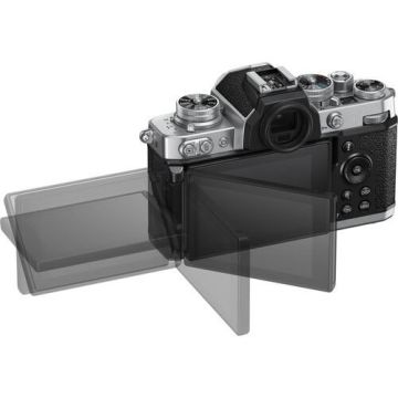 Nikon Z fc 18-140mm VR Lensli Fotoğraf Makinesi
