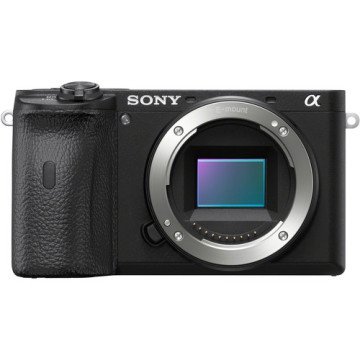 Sony A6600 + 16-55mm f/2.8 Lensli Kit