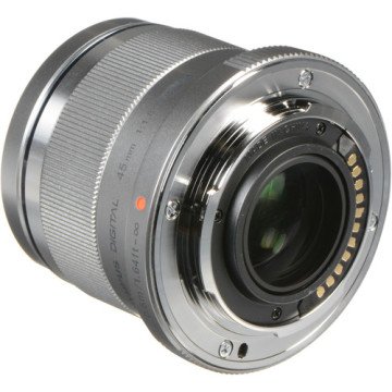 Olympus 45mm f/1.8 Lens Silver