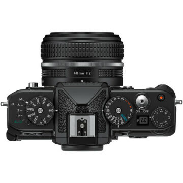 Nikon Zf 40mm f/2 Lensli Aynasız Fotoğraf Makinesi
