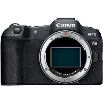 Canon EOS R8 Body + RF 24-105mm f/4-7.1 IS STM Lens