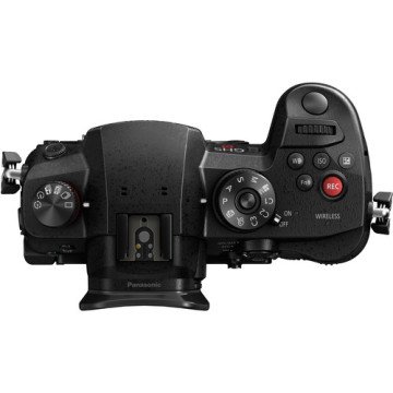 Panasonic Lumix GH5S 12-60mm Lensli Fotoğraf Makinesi