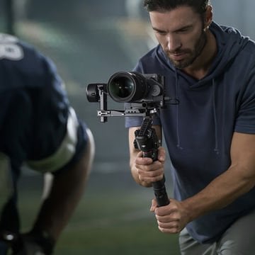 DJI RS 4 Gimbal Stabilizer