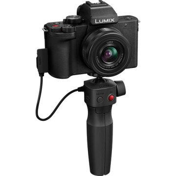 Panasonic Lumix G100 Body + 12-32mm Lens + Tripod Grip Kit