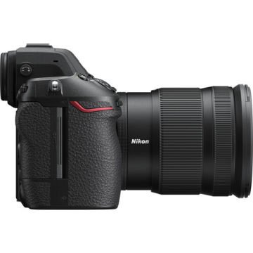 Nikon Z8 24-120mm f/4 Lensli Fotoğraf Makinesi (14000 TL Geri Ödeme)