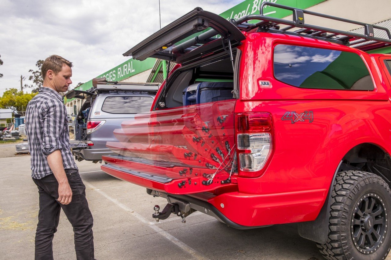 2011-2018 FORD RANGER BAGAJ KAPAĞI AMORTİSÖR SİSTEMİ