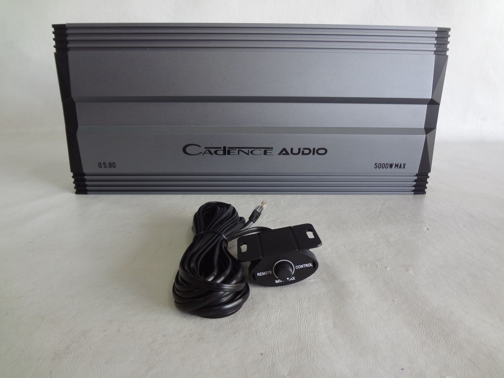 Cadence Q5.80 5 Kanallı 5000 Watt Bass Kontrollü Oto Amfi