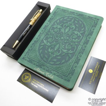 İsme Özel Defter ve Kalem | Yeşil 14x20cm. 160 Yaprak, 80gr. Hediyelik Set