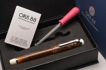 OPUS 88 Omar Brown Dolma Kalem Medium Uç | İsme Özel Kalem