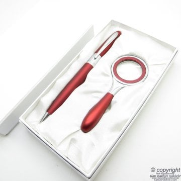 Wings P106K Kırmızı Krom İsme Özel Büyüteç + Kalem Seti | İsme Özel Kalem Seti | Hediyelik Kalem