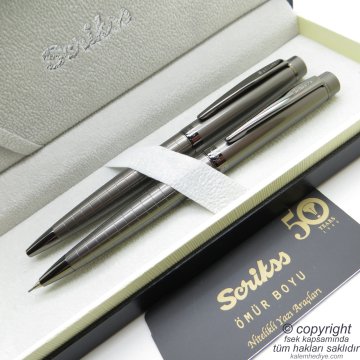 Scrikss 38 Karbon Gri Tükenmez Kalem + Versatil Kalem Set | Scrikss Kalem | İsme Özel Kalem | Hediyelik Kalem