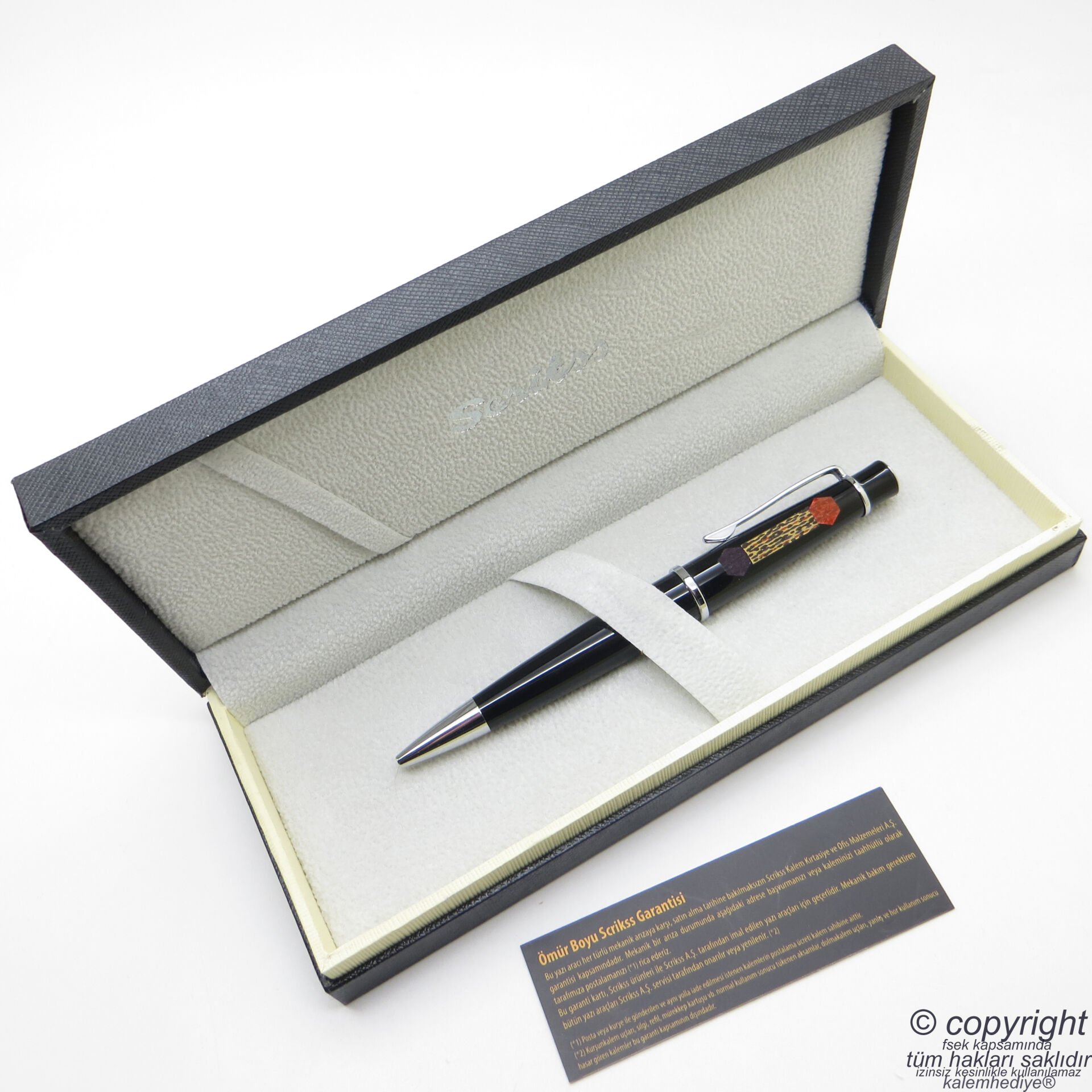 Scrikss Parlak Siyah K.Atatürk İmzalı Sanatsal Özel Çizimli Tükenmez Kalem | Benzersiz üründür. Yalnızca bir adet bulunmaktadır