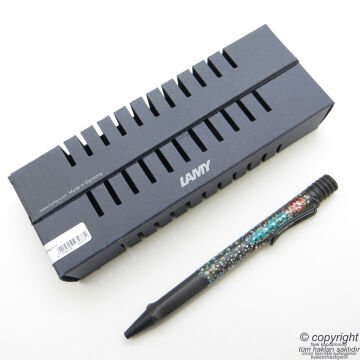 Lamy Mat Siyah Sanatsal Çizimli Tükenmez Kalem | Benzersiz üründür. Yalnızca bir adet bulunmaktadır