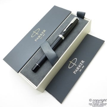 Parker Urban Premium Abanoz Siyah Roller Kalem | İsme Özel Kalem