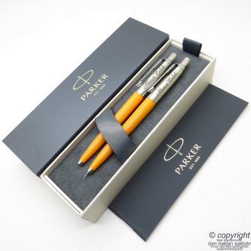 Parker Jotter Original Orange Tükenmez Kalem + 0.5 Versatil (uçlu) Kalem Set | İsme Özel Kalem | Hediyelik Kalem