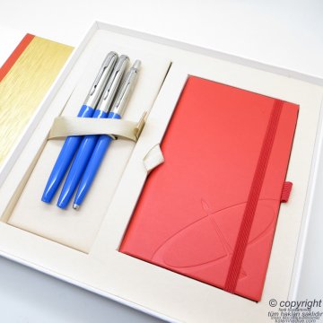 Parker Jotter Original Mavi İsme Özel Multi Set - Defterli Büyük Kutusunda - Dolma Kalem + Roller Kalem + Tükenmez Kalem | Hediyelik Kalem