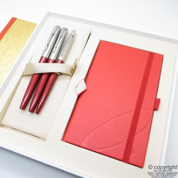 Parker Jotter Metal Kırmızı İsme Özel Multi Set - Defterli Büyük Kutusunda - Dolma Kalem + Roller Kalem + Tükenmez Kalem | Hediyelik Kalem