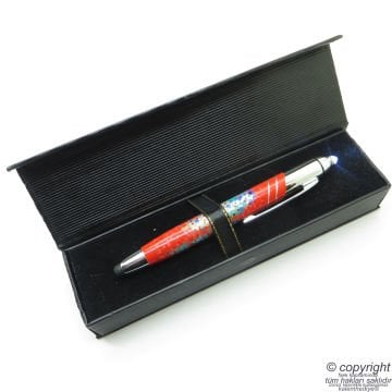 Kırmızı Krom Sanatsal Çizimli Işıklı Tükenmez Kalem | Benzersiz üründür. Yalnızca bir adet bulunmaktadır