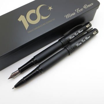 Yüzüncü Yıl (100. Yıl) Mat Siyah Dolma Kalem + Roller Kalem Set - İsme Özel