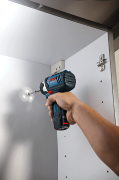 Bosch GDR 12V-105 Akülü 12 Volt 2 Ah Çift Akülü Darbeli Somun Sıkma - Çantalı