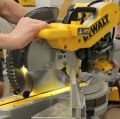 Dewalt DWS780 305MM Raylı Gönye Testere