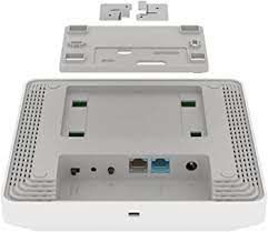 KN-3510-01EN Voyager Pro AX1800 Mesh Wi-Fi 6 PoE Router/Extender/Access Point 2PortGb