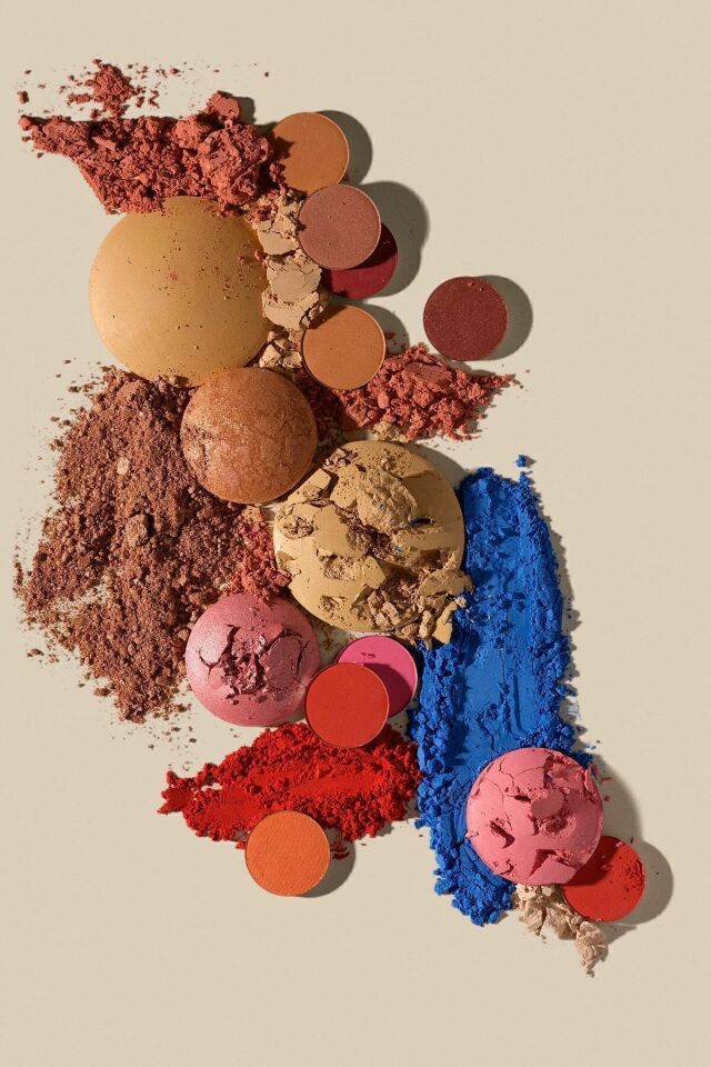 Flormar Yoğun Işıltılı Göz Farı - 001 Beige - Baked Eyeshadow - 8682536052344