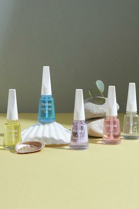 Flormar Max Growth Besleyici ve Uzamaya Yardımcı Oje Bazı-Tırnak Cilası  000 MAX GROWTH REDESIGN BC