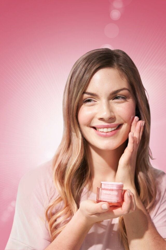 Neutrogena Bright Boost Yaşlanma Karşıtı Jel Krem 50 ml 3574661591551