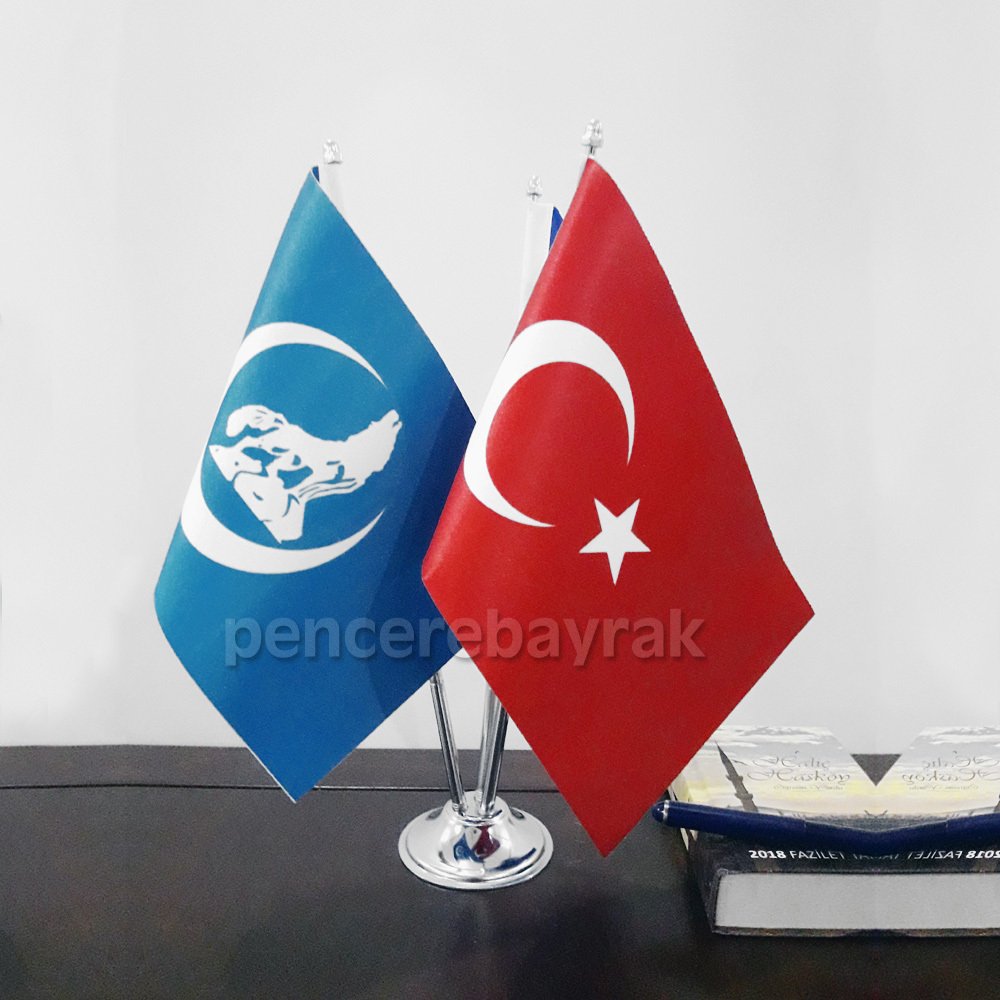 Bozkurt Masa Bayrağı Üçlü – Krom Kaplama Direkli