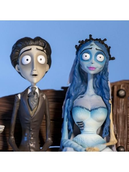 Corpse Bride - Victor and Emily 1/10 Scale Heykel