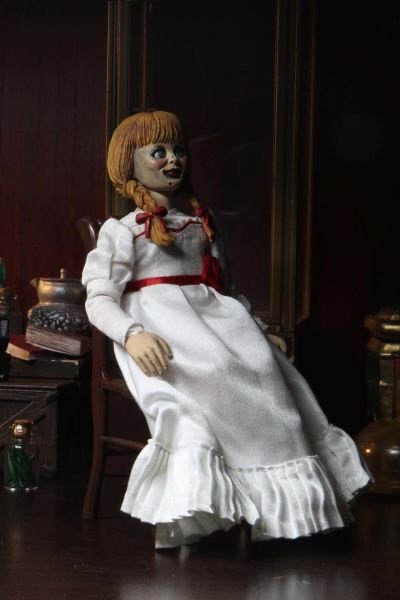 The Conjuring Universe: Annabelle (Clothed)