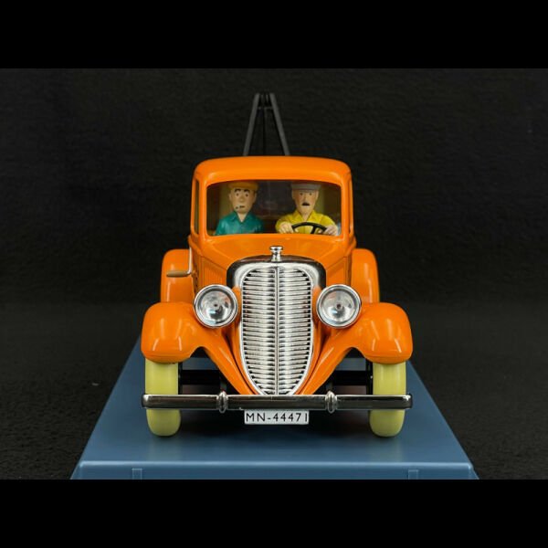 Tintin - Luxor Tow Truck (La Depanneuse Luxor) 1/24 Scale Diecast Model Araç (No.60)