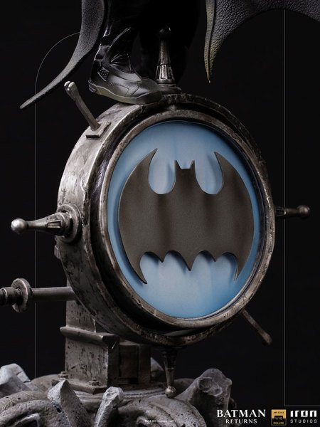 Batman Returns - Batman Deluxe Heykel