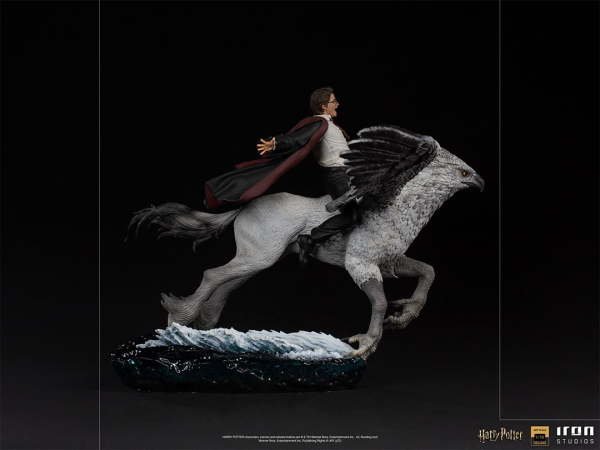 Harry Potter - Harry Potter and Buckbeak Deluxe 1/10 Art Scale Limited Edition Heykel