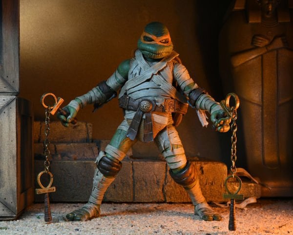 Universal Monsters x TMNT: Ultimate Michelangelo as The Mummy Aksiyon Figürü