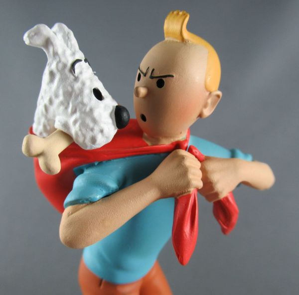 Tintin Fetches Snowy (Milou) Heykel