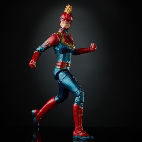 Captain Marvel - Marvel Legends Captain Marvel